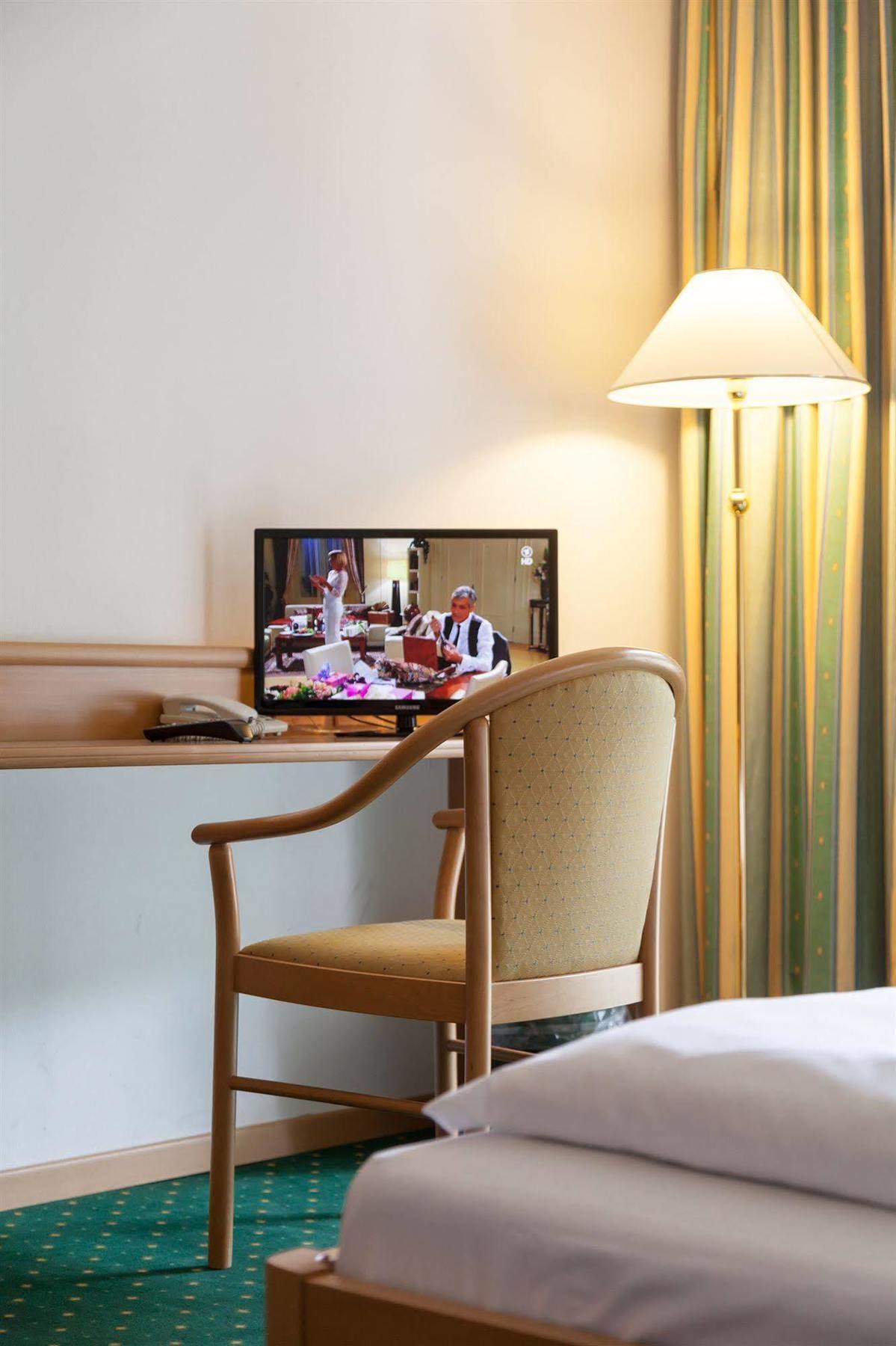 Hotel Brenner - Stop & Go ヴィピテーノ エクステリア 写真